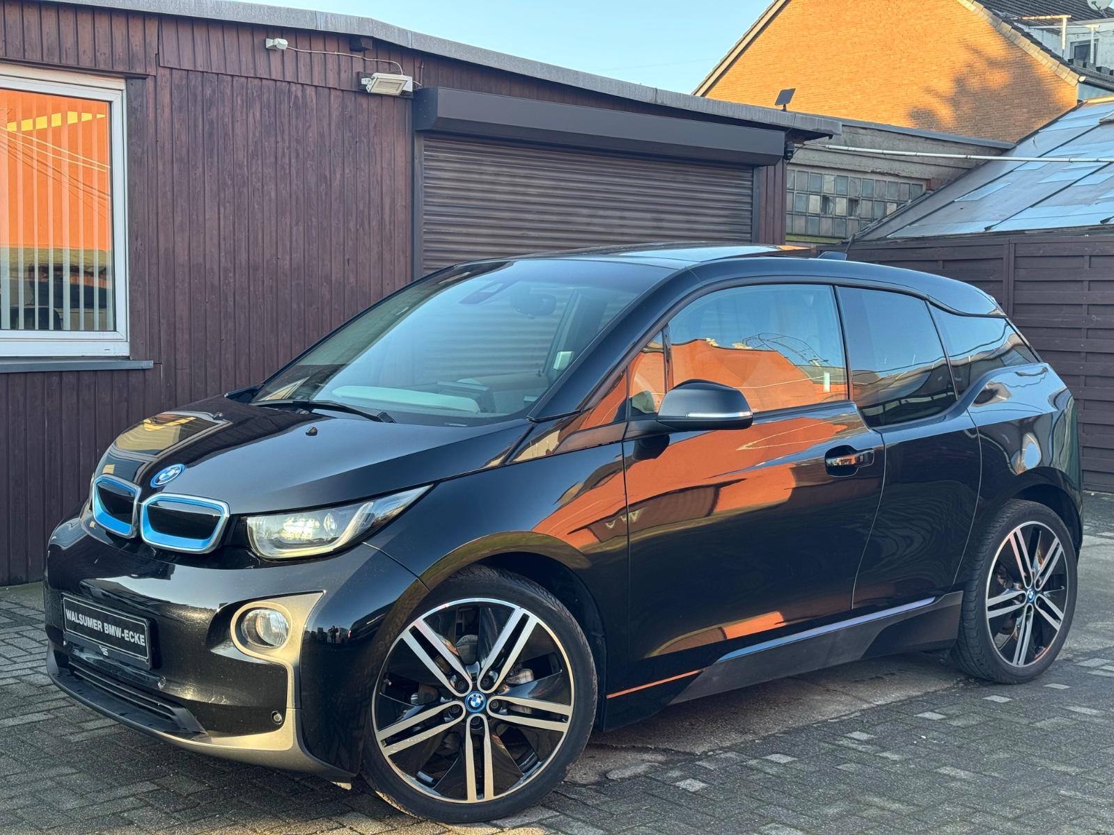 BMW i3 REX 94Ah NAVI PANORAMA RKAMERA BI-XENON SHZ