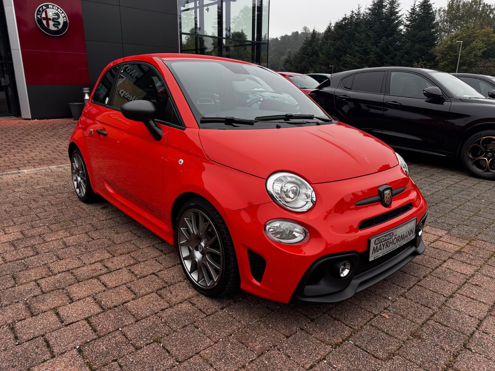 Fahrzeugabbildung Abarth 595 TURISMO 1.4 T-JET 165PS NAVI KLIMA