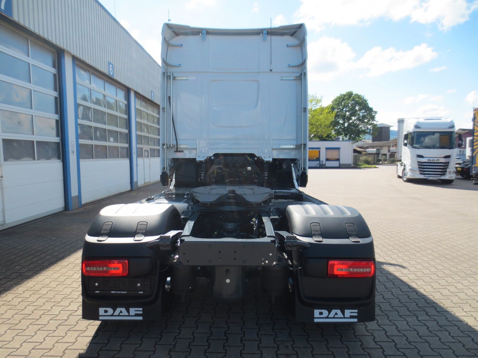 Fahrzeugabbildung DAF XG 480 FT Mautklasse 3 Tageszulassung