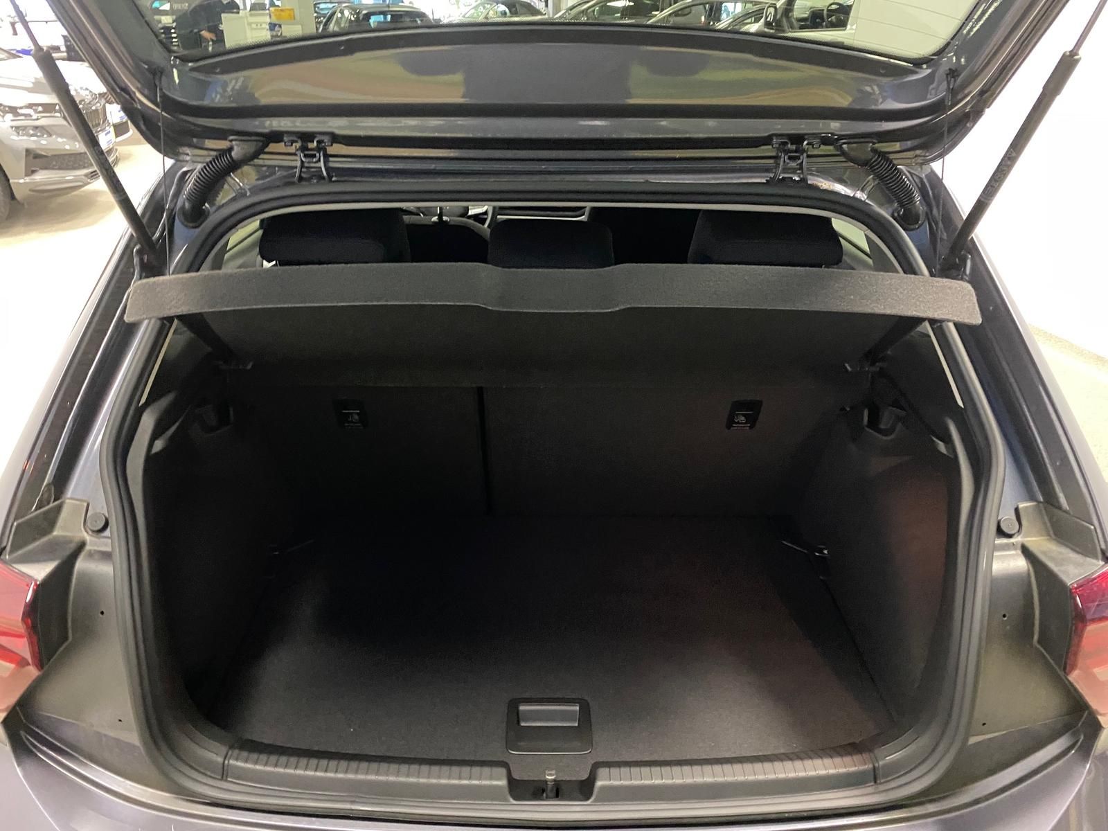 Fahrzeugabbildung Volkswagen Polo 1.0 TSI Life Android Auto+APP+PDC+KAMERA+SI
