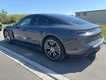 2020 Porsche TAYCAN 照片 6