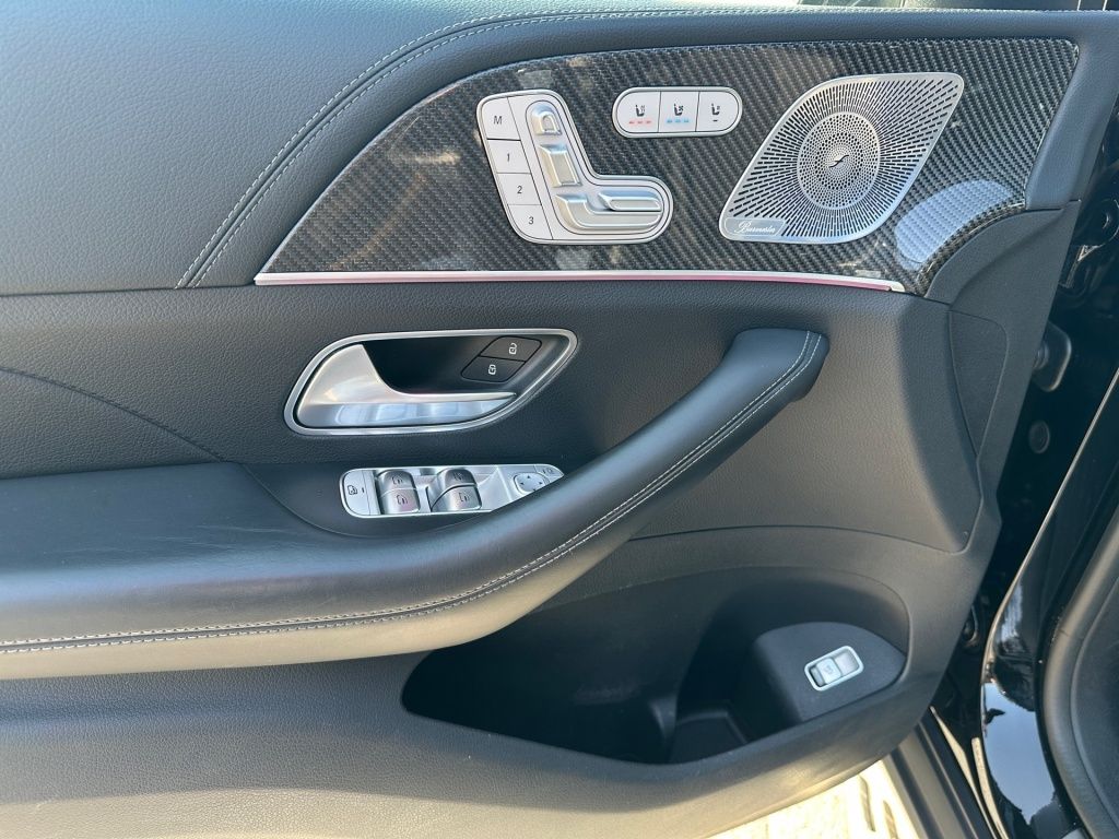 Fahrzeugabbildung Mercedes-Benz GLE 53 AMG 4M Coupé Night AHK Sitzklima Massage