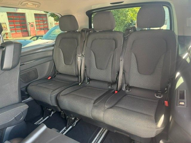 Fahrzeugabbildung Mercedes-Benz V 220 Edition LANG AHK NEU LED NAVI SHZ