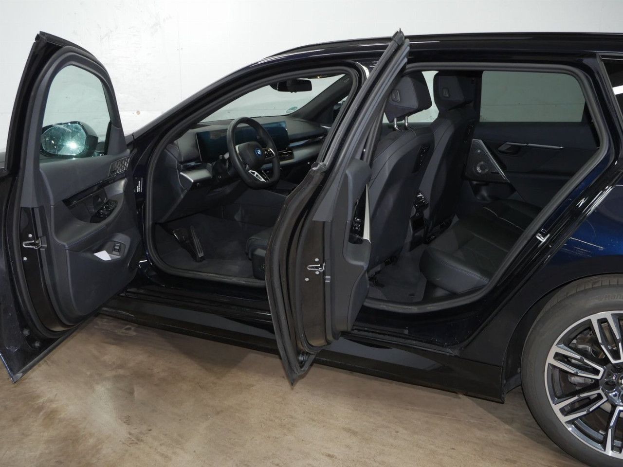 BMW i5 - Bild 8