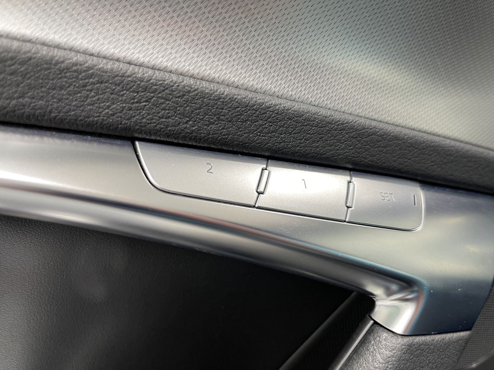 Fahrzeugabbildung Audi A6 40 TDI*Design*Leder*LED*Cam*Navi*