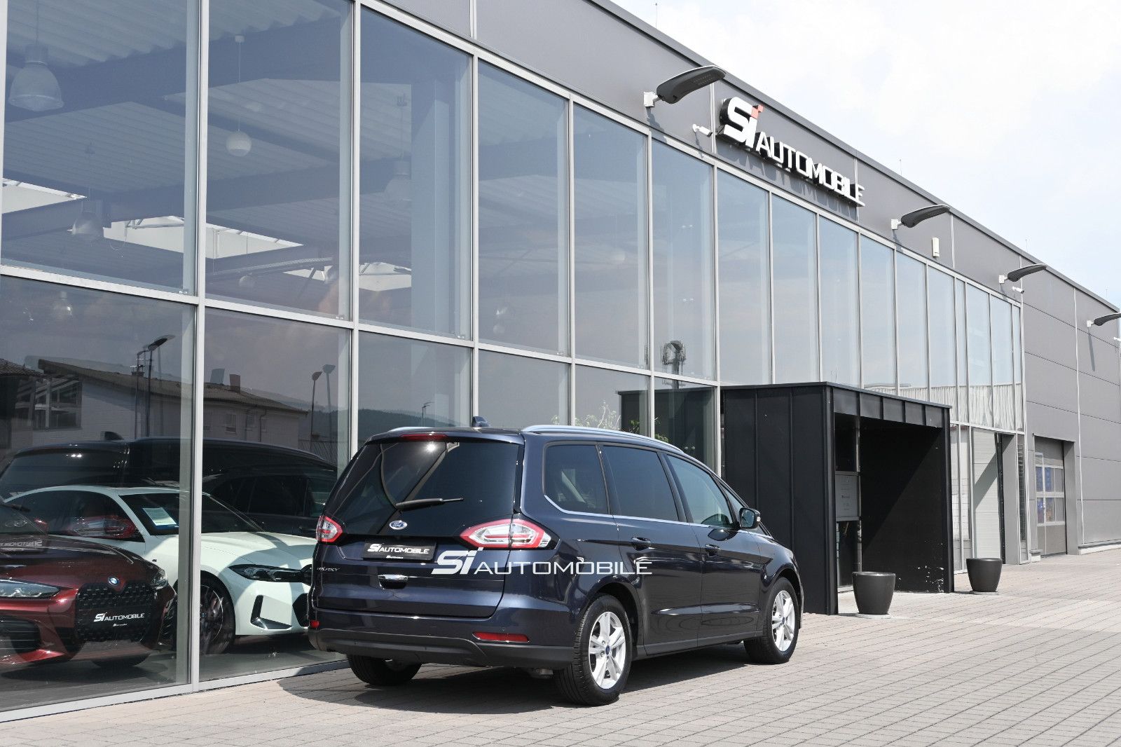 Fahrzeugabbildung Ford Galaxy 2.0 D Aut. Titanium °ACC°AHK°STANDHEIZUNG