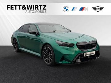 BMW M5 Limousine Inkl. € 1.190 Zubehörbonus*Panorama