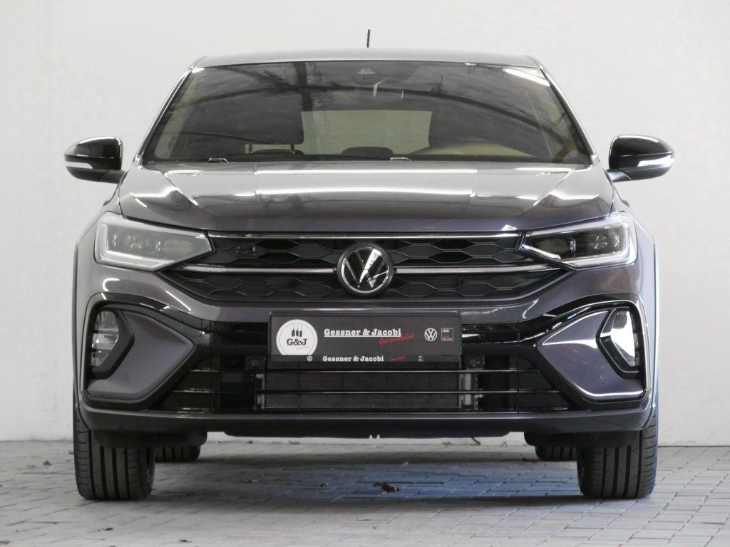 Fahrzeugabbildung Volkswagen Taigo 1.5 TSI R-Line Kamera Pano digitalCP
