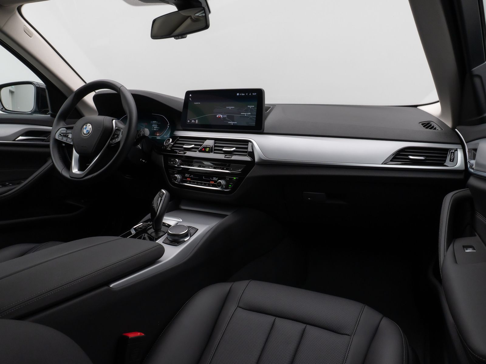 Fahrzeugabbildung BMW 530i Kamera DAB CockPitPro Leder Alarm LED
