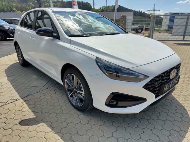 Hyundai i30 1.0 T-GDI Advantage Kamera Navi Tempomat