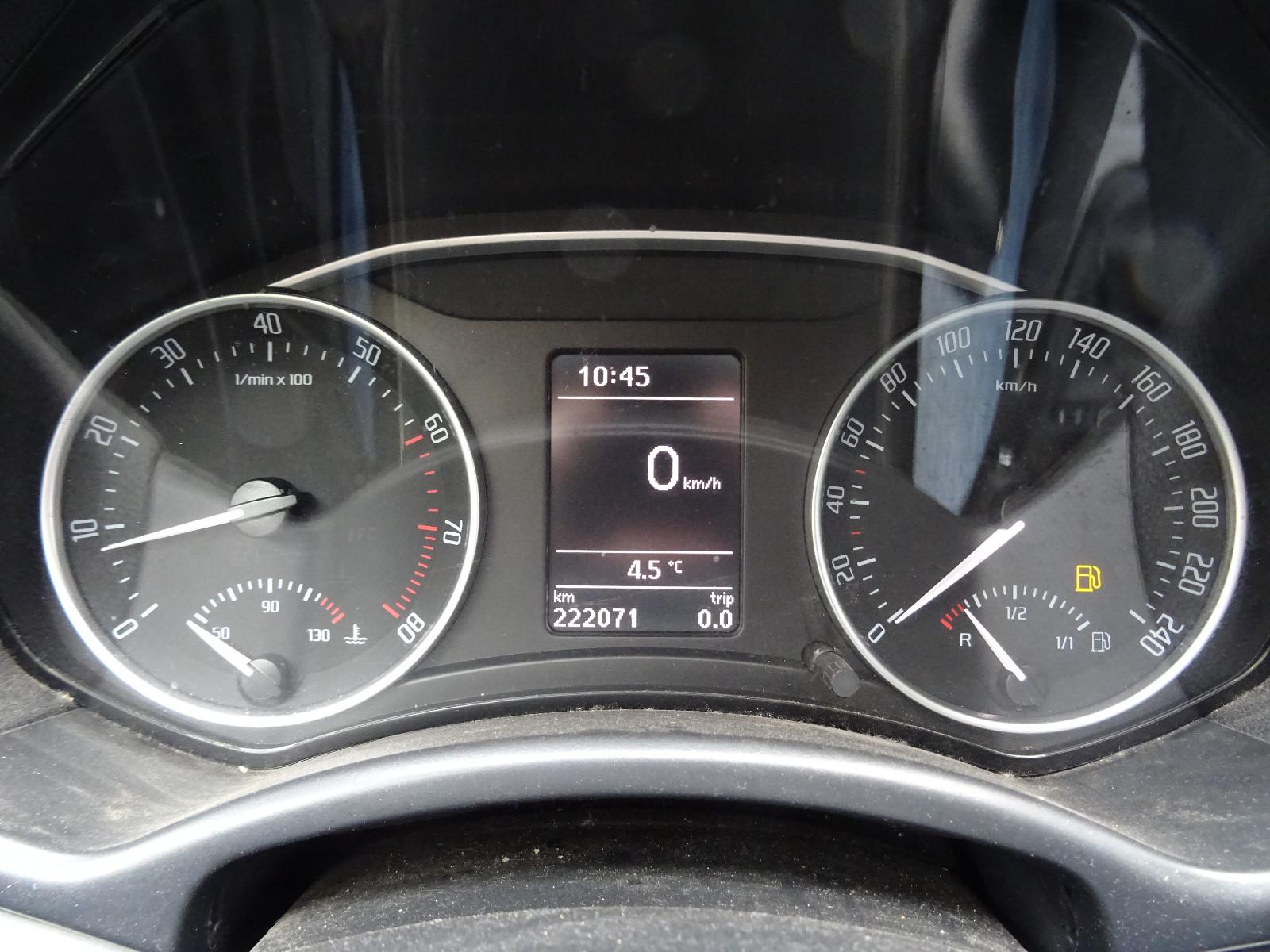 Skoda Octavia 2012 — photo 16