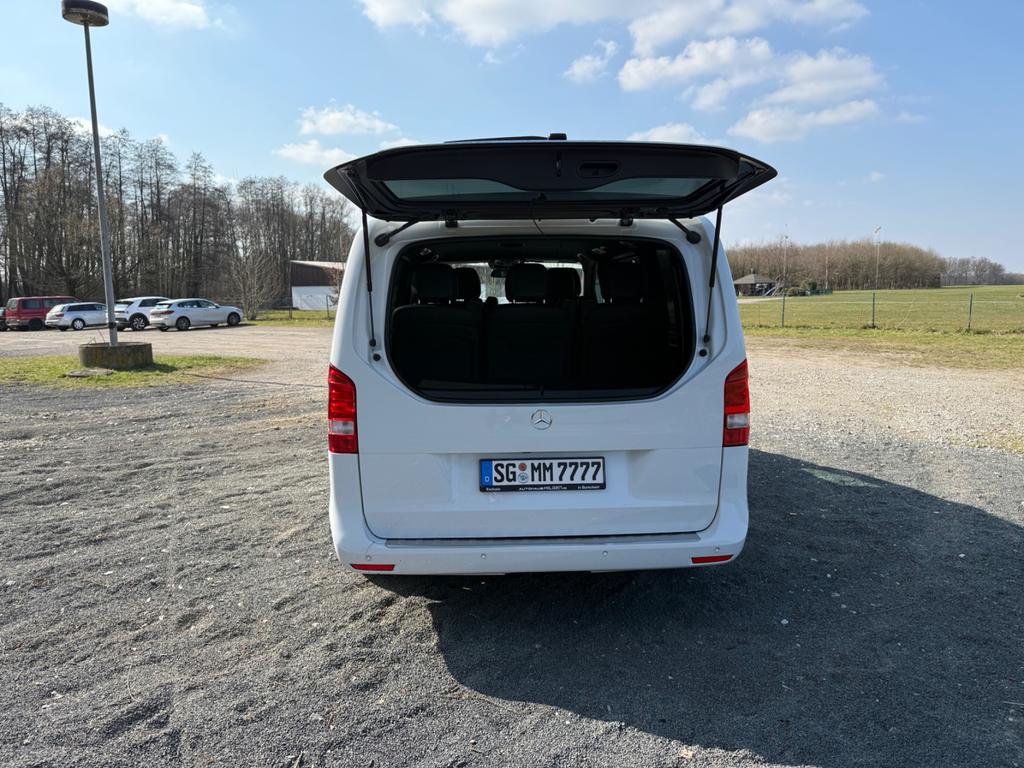 Mercedes-Benz V 250