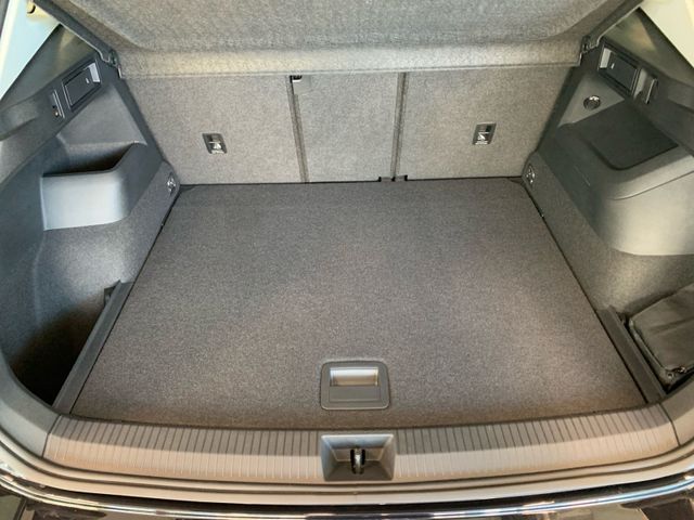 Tiguan 2.0 TDI LIFE LED+KAMERA+AHK+NAVI+DCP+APP+
