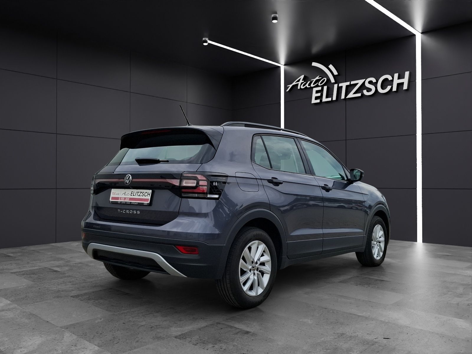 Fahrzeugabbildung Volkswagen T-Cross TSI Life Climatronic AID ACC RFK SH LM