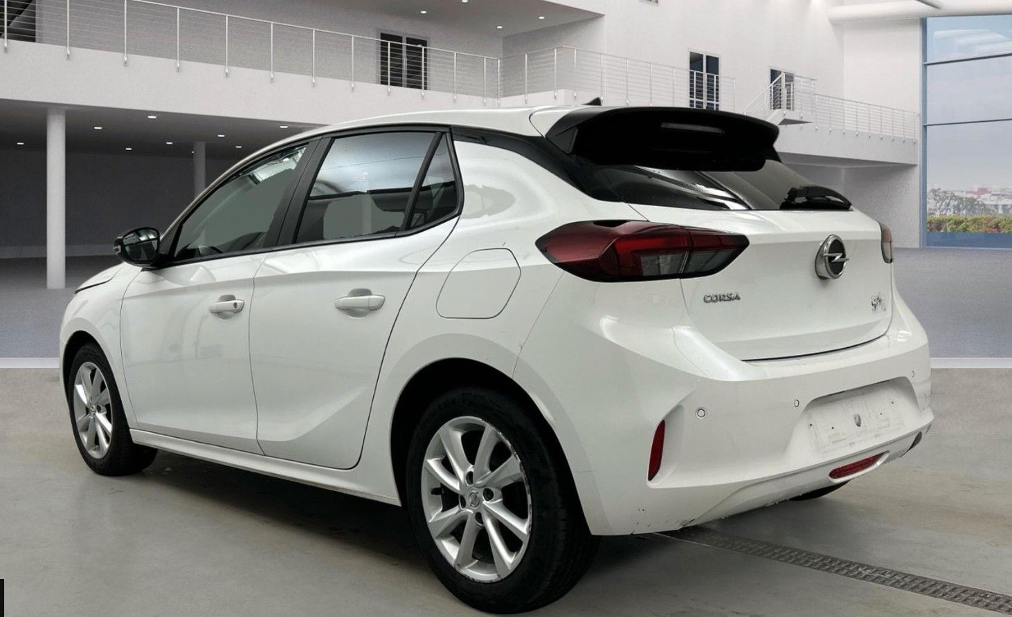 Fahrzeugabbildung Opel Corsa F 1.2 EDITION NAVI/SHZ/PDC/SPORT/KLIMA/USB