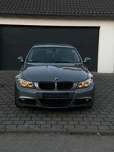BMW E90 ,316D - BMW 316: E90