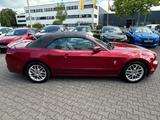 Ford Mustang Convertible V6 3,7 L - Ford Mustang aus 2013: V6