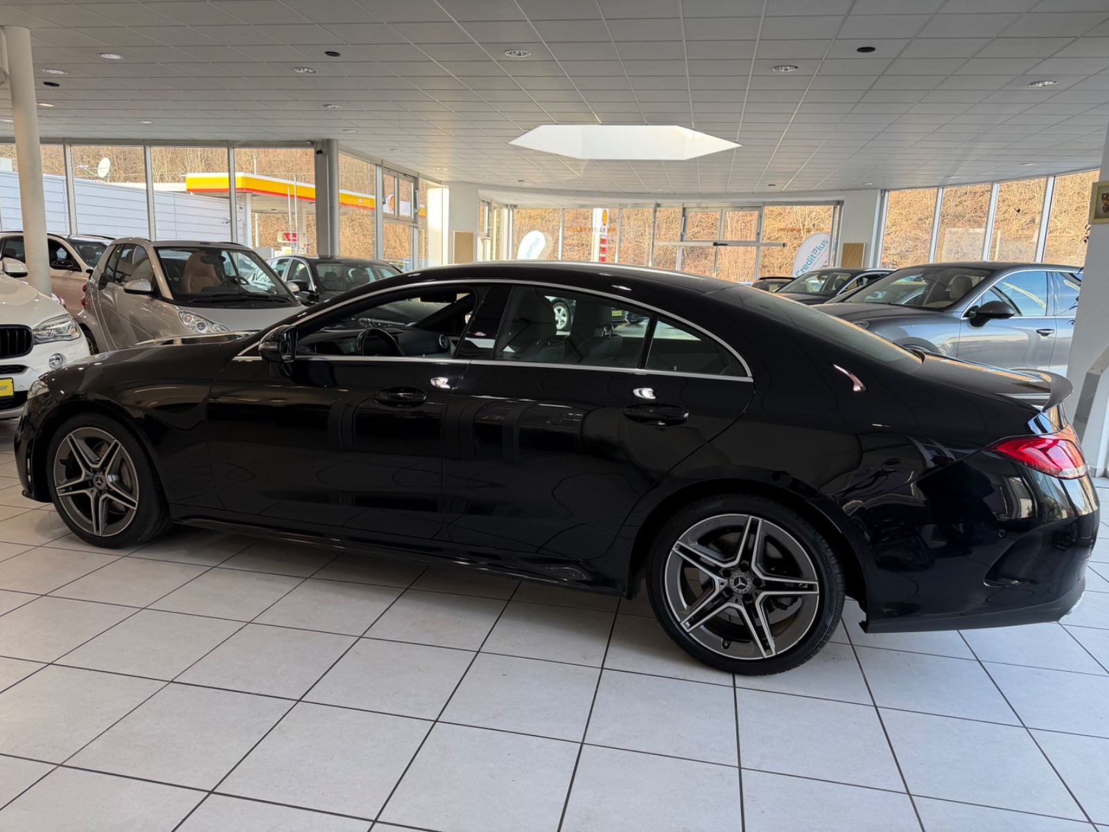 Fahrzeugabbildung Mercedes-Benz CLS 350 4Matic*AMG-Line*1.Hd