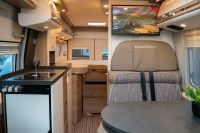 Malibu Van first class - two rooms GT skyview 640 LE RB (12/29)