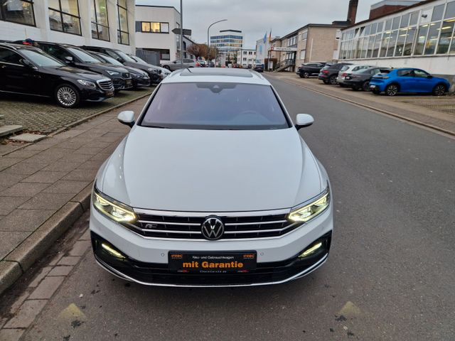 Volkswagen Passat Variant Elegance,Navi,Leder,Kamera,R-LINE