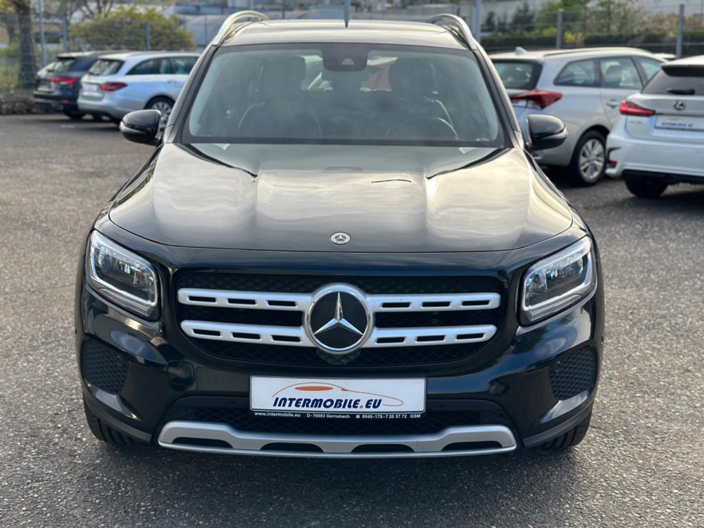 Mercedes-Benz GLB 180