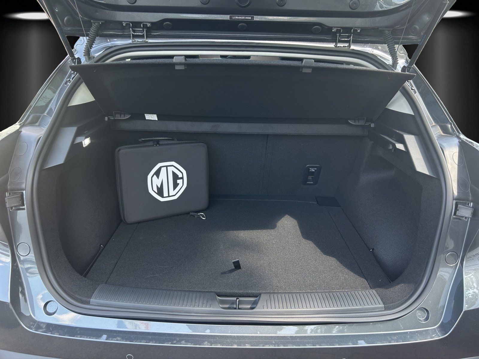 Fahrzeugabbildung MG MG4 Electric Luxury