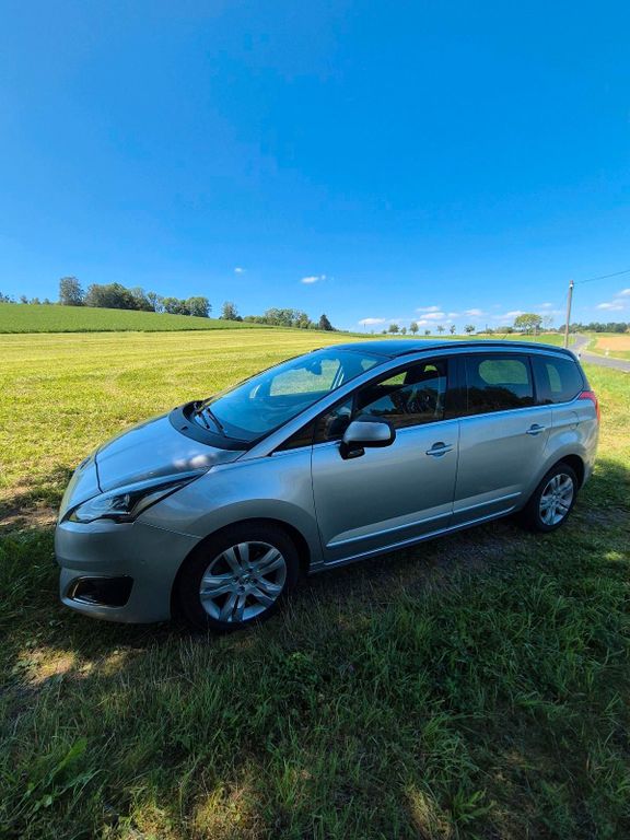 Image of Peugeot 5008
