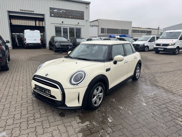 MINI ONE Mini 5-trg. One Classic Trim-LCI-NAVI-LED