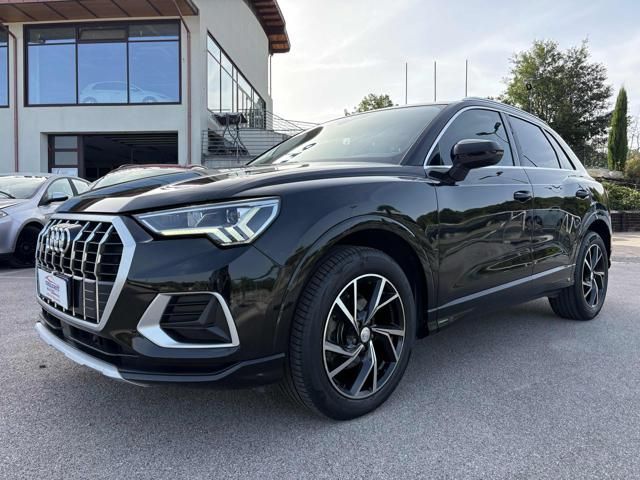Audi AUDI Q3 35 TDI S tronic Advanced POCHI KM