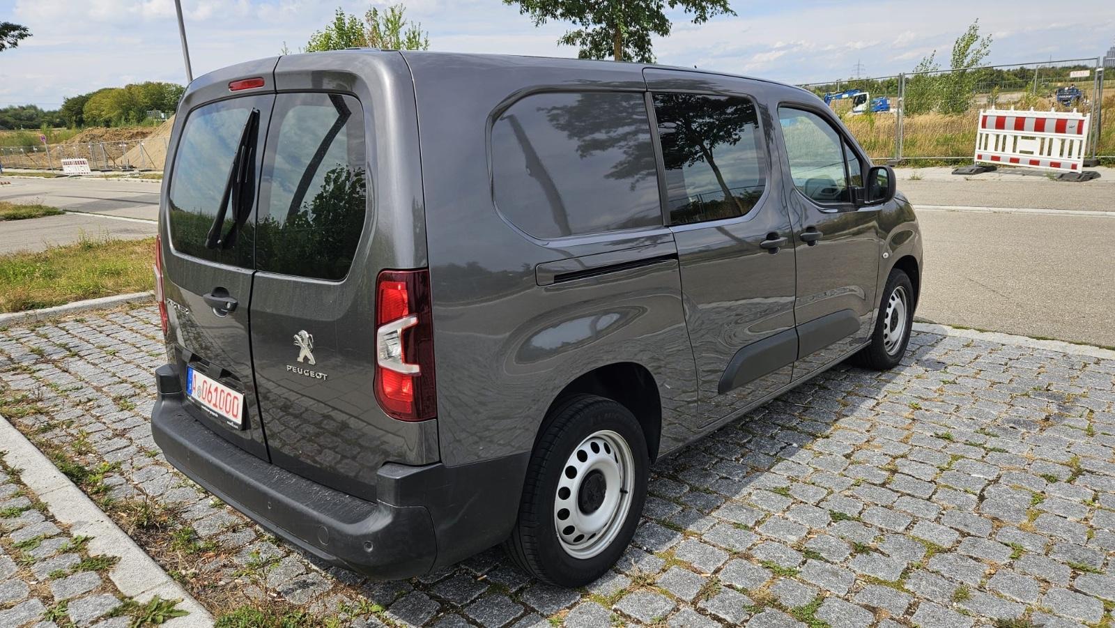 Peugeot Partner Premium L1 Klima SHZ PDC
