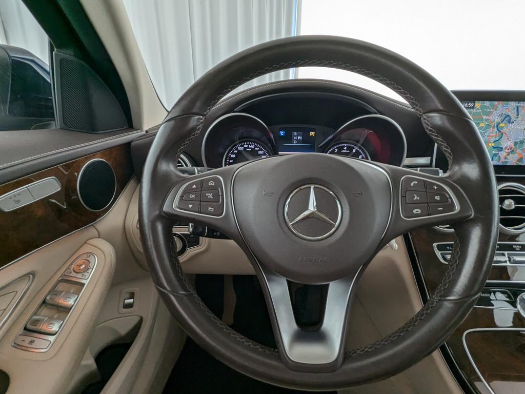 Mercedes-Benz C 400