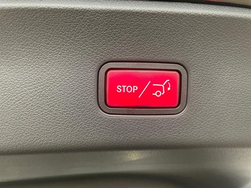 Fahrzeugabbildung Mercedes-Benz GLC 200 4M Coupé +AMG+AHK+ASSISTENZ+PANO+DIGITAL