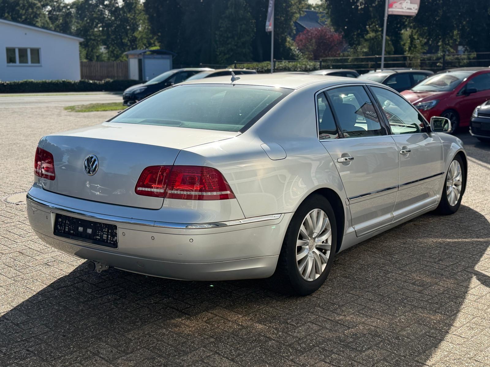 Volkswagen Phaeton 3.0 4Motion *LEDER*NAVI*AHK*