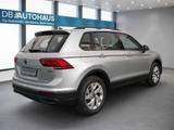 Volkswagen Tiguan Life 2.0 TSI DSG 4MOTION Navi AHK Sitzhz - Volkswagen Tiguan: Automatik