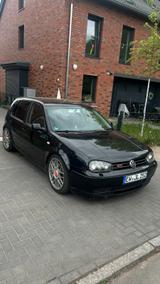 Volkswagen Golf IV 4 GTI Jubi 220PS - Volkswagen Golf: Iv GTI