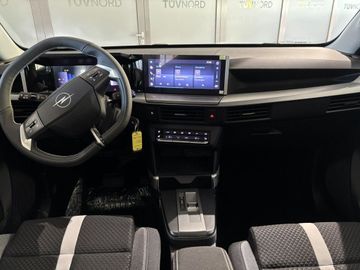 Fotografie des Opel Frontera 1.2 DI Hybrid 48V eDCT Edition (1G)