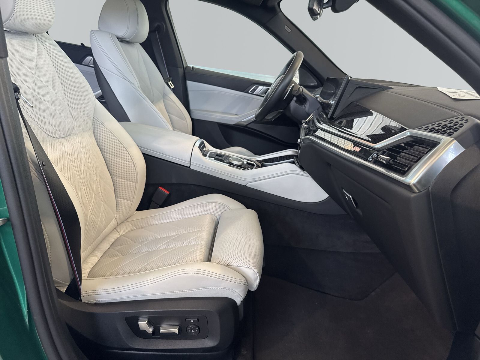 BMW X6 M60 - Bild 11
