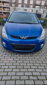 Hyundai i20 2009 - Hyundai Accent in Düsseldorf