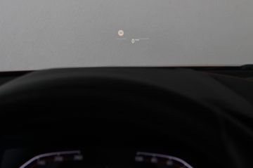 BMW 118d Aut. Sport Line Shadow PANO HUD H&K RFK