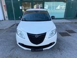 Lancia Ypsilon 1.2 69 CV 5 porte Elle - Lancia Ypsilon Elle mit Benzin-Antrieb