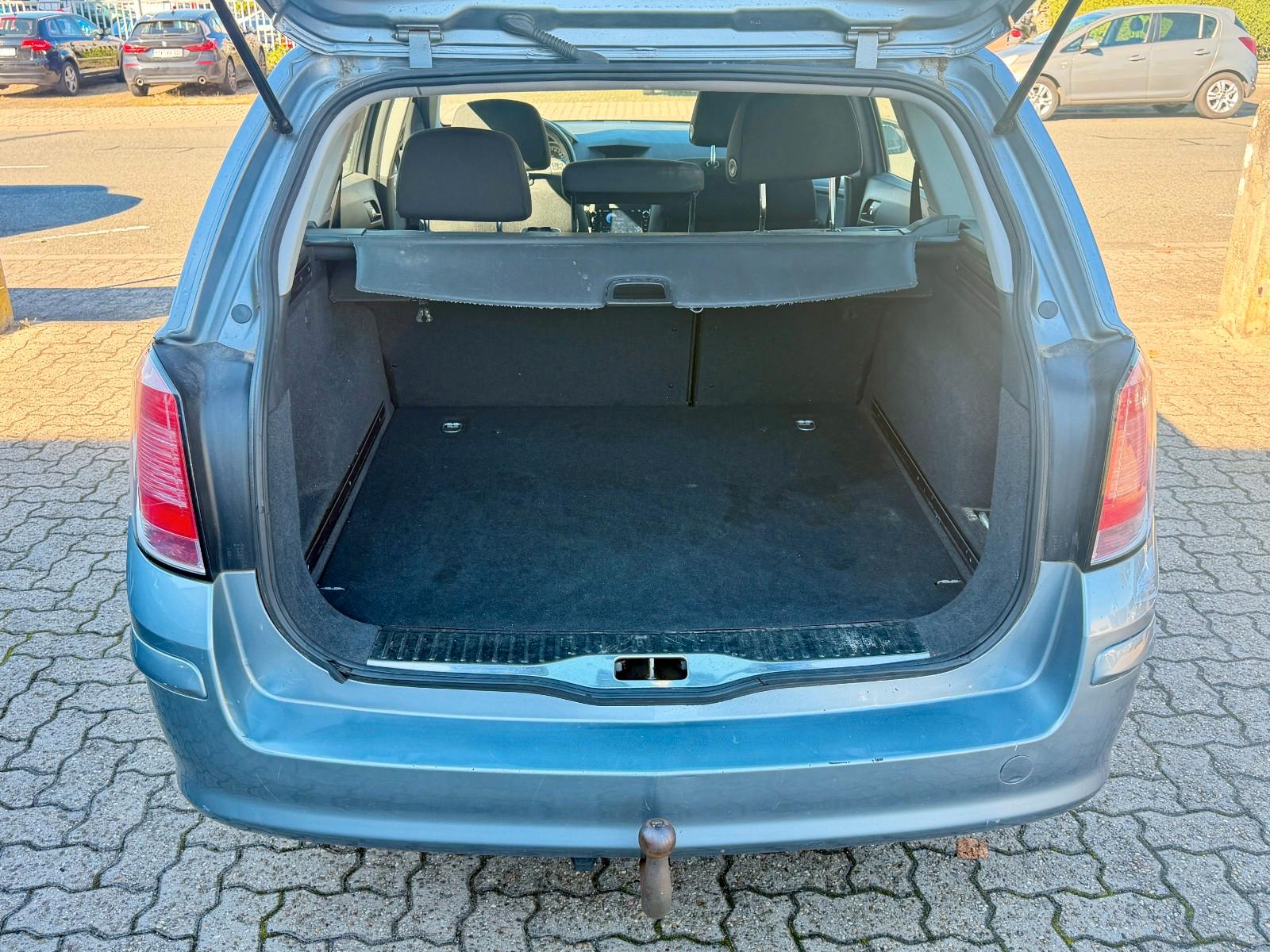 Opel Astra 2006 — photo 8