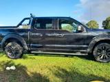 Ford F 150 XLT Super Crew 4x2 - Ford F 150 mit Benzin-Antrieb: Geländewagen