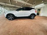 Volvo XC40 B4 R-Design Autom PDC Cam Blis NR scheckh - Volvo XC40 aus 2020