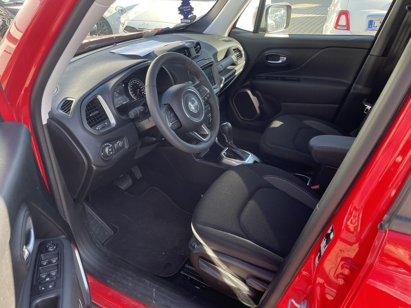 Jeep Renegade - Bild 9