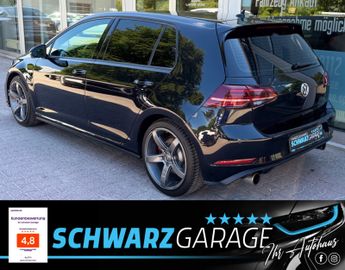 Volkswagen Golf - 5