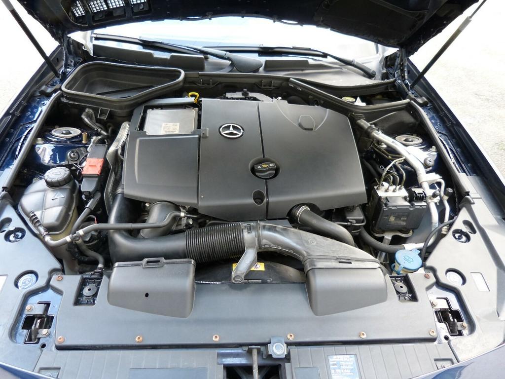 Mercedes-Benz SLK 250