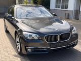 BMW 750 7 750i - BMW 750 aus 2012: 750i