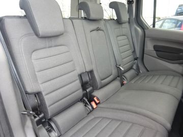 Ford Tourneo Connect - 10