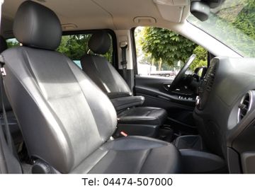 Mercedes V 220 - 7
