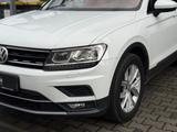 Volkswagen Tiguan Highline 4M Pano Leder ACC Memo Kessy Dig - Volkswagen Tiguan mit Diesel-Antrieb: Van